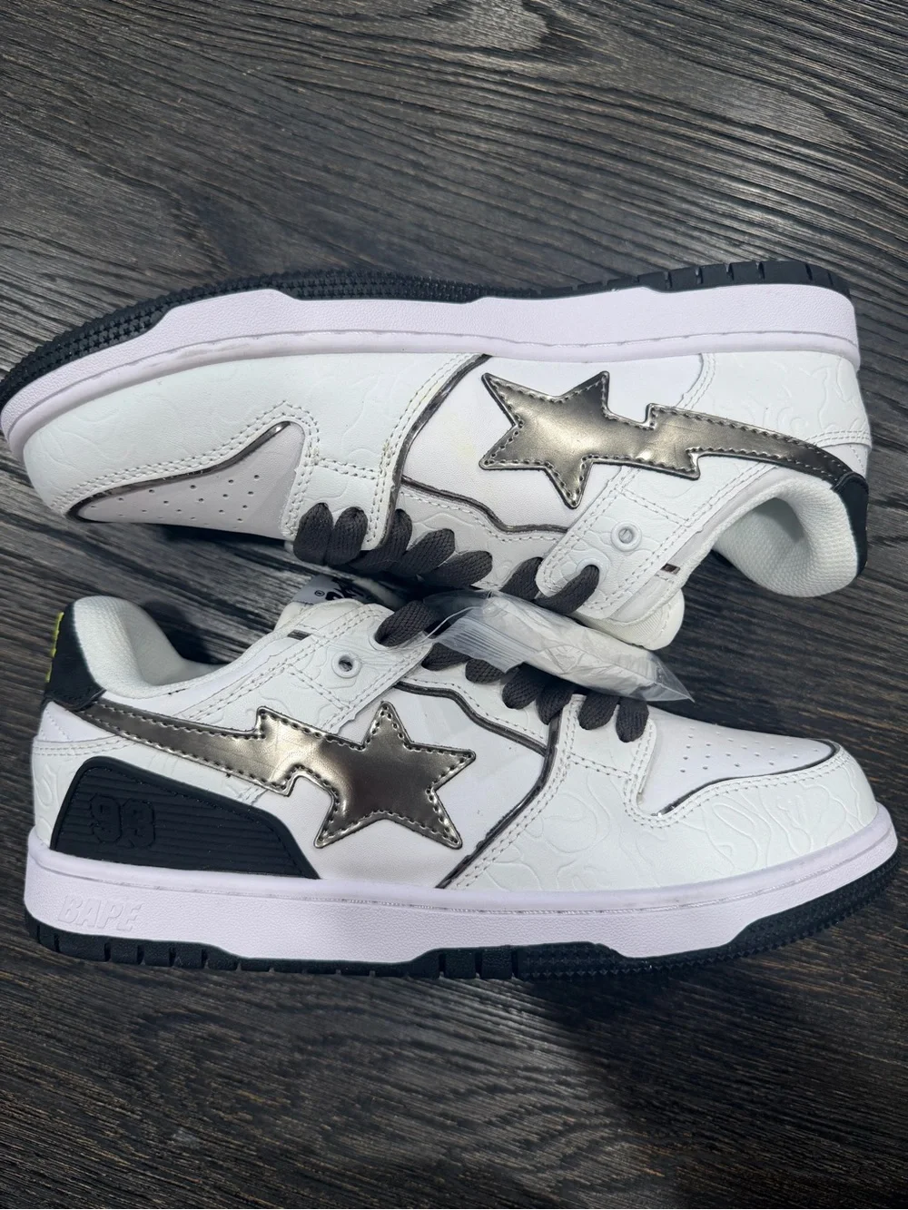 Size 9- A Bathing Ape Sk8 Sta White Metallic Silver BAPE SB